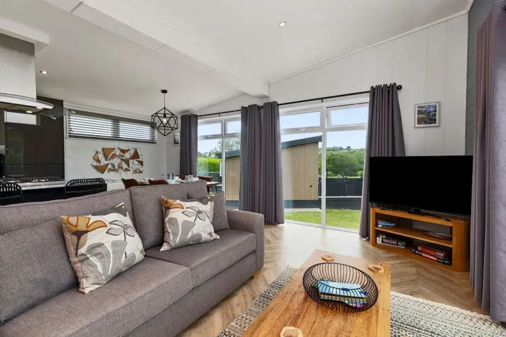 The Duck Pond - Countryside Hot Tub