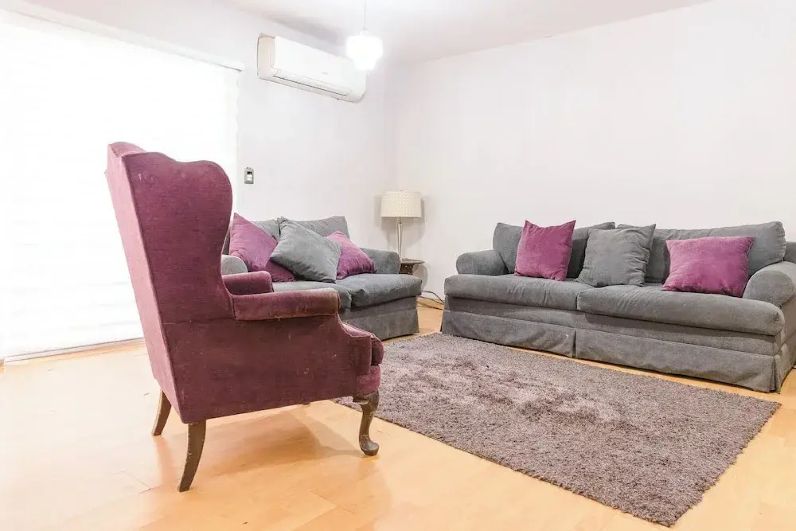 New Cozy San Pedro Home Patio Work Area