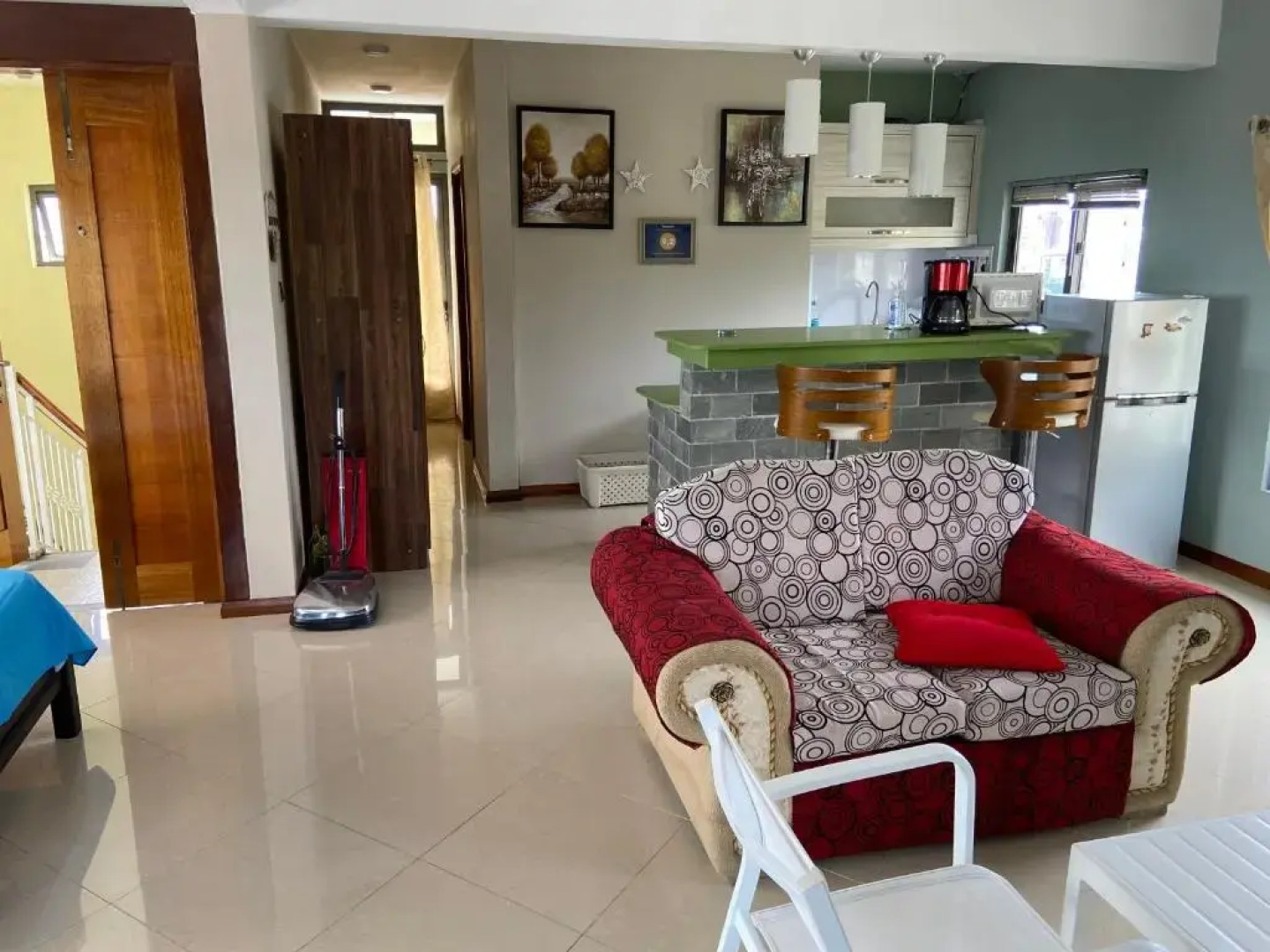 MountView studio in city