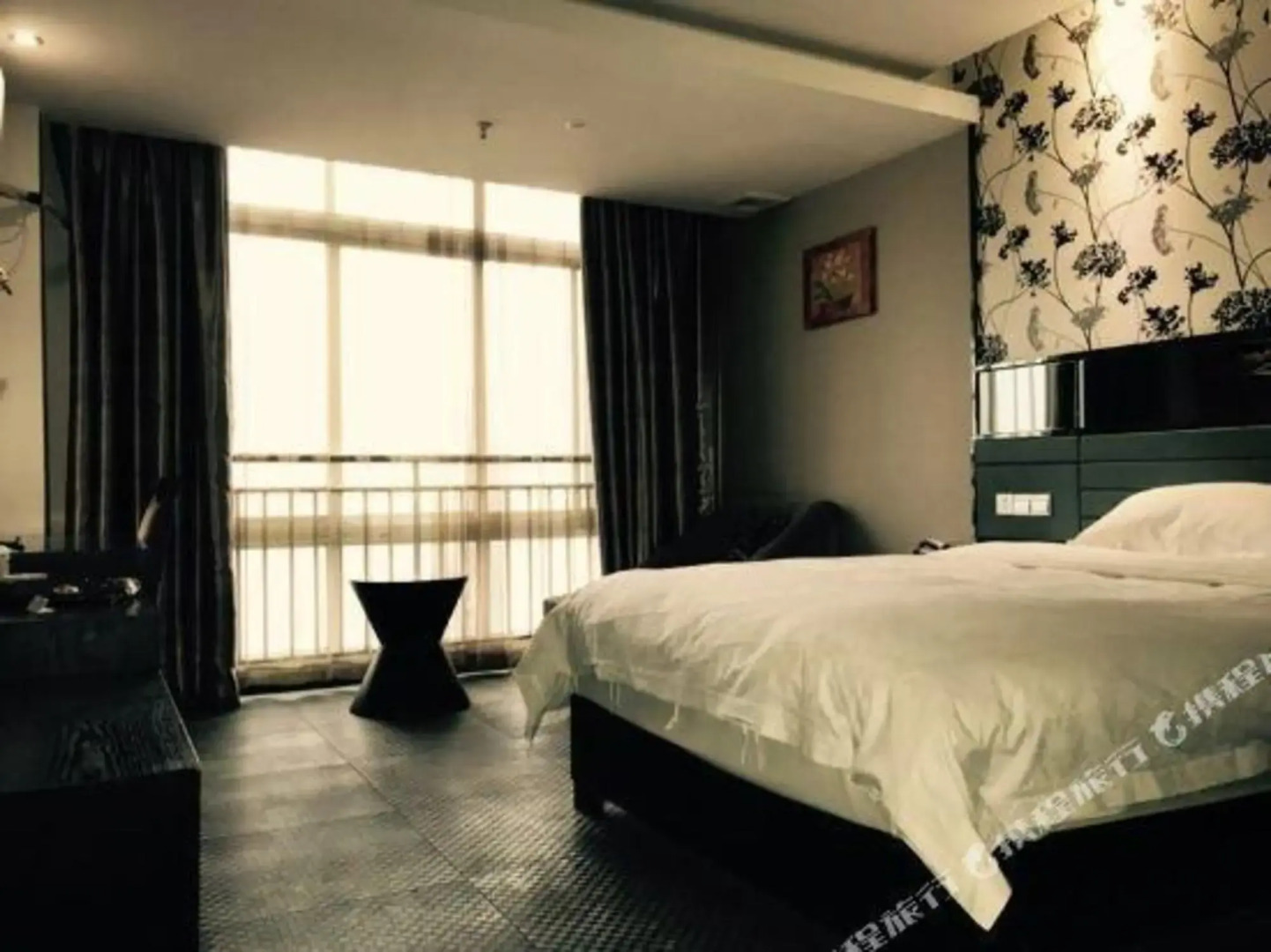 Wanzai Ximan Turandot Hotel (Wanzai No.2 Middle School)