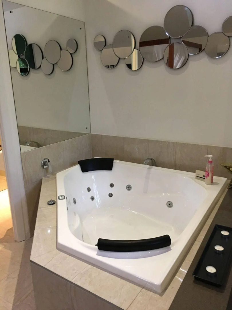 Linger A While Chalet