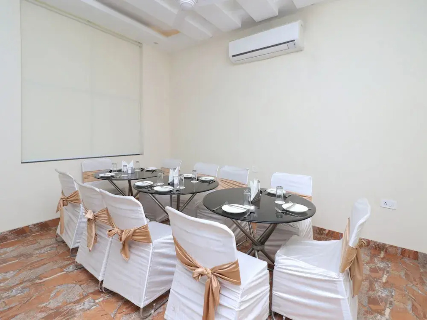 OYO 12126 Hotel Shagun Residency