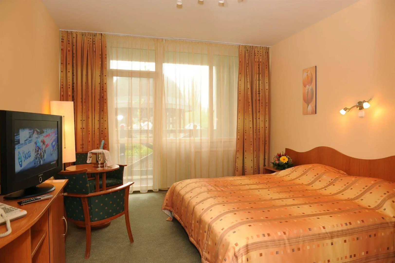 Hunguest Hotel Flora