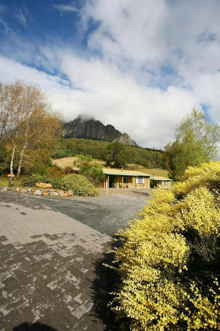 Silver Ridge Retreat