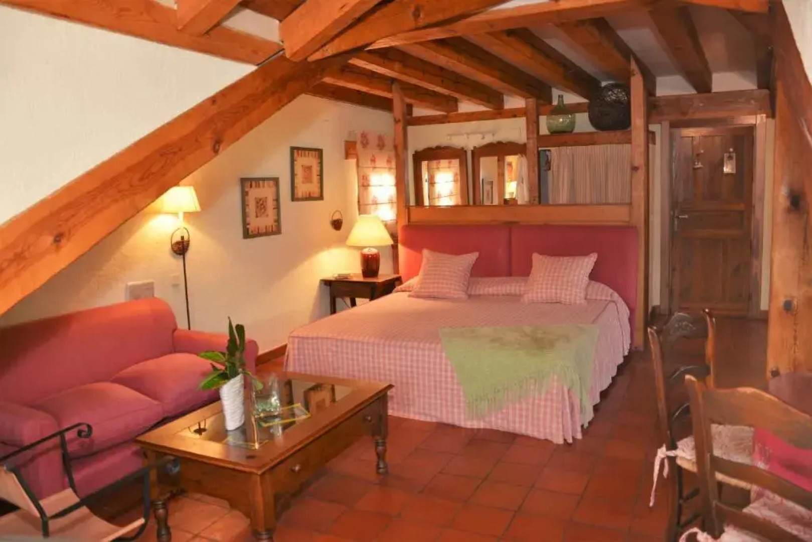 Apartamentos Lobiche