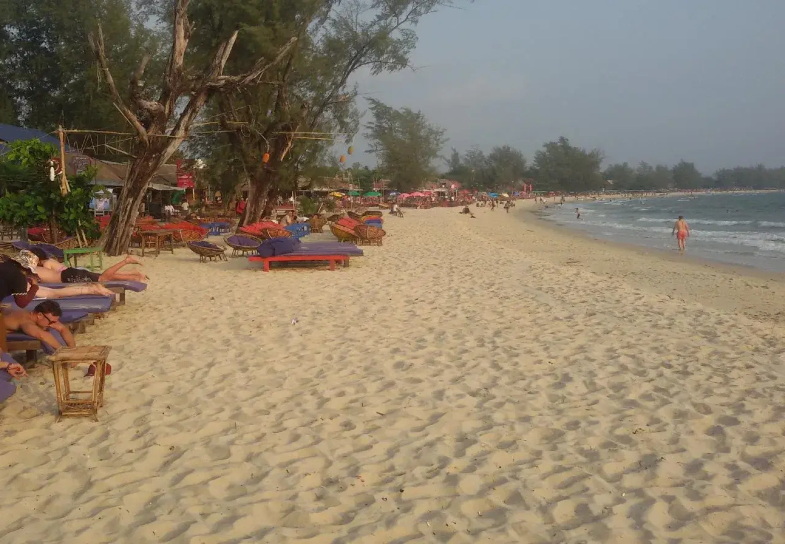 Kong Bar & Guesthouse