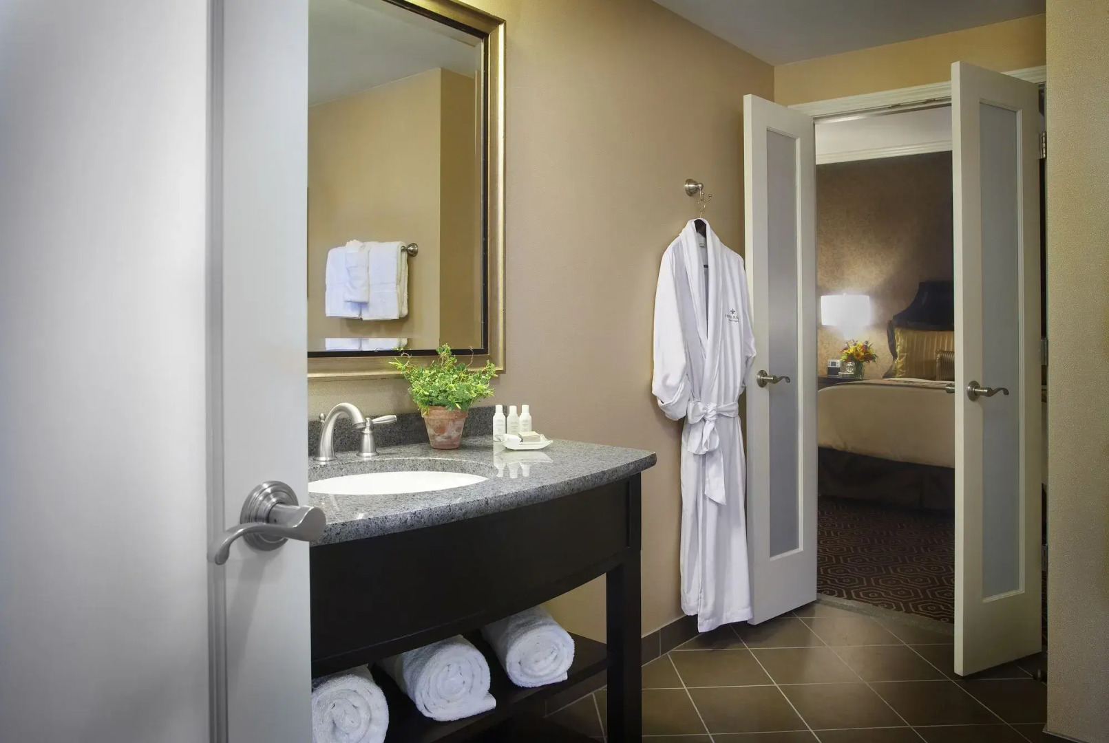 Hotel Julien Dubuque