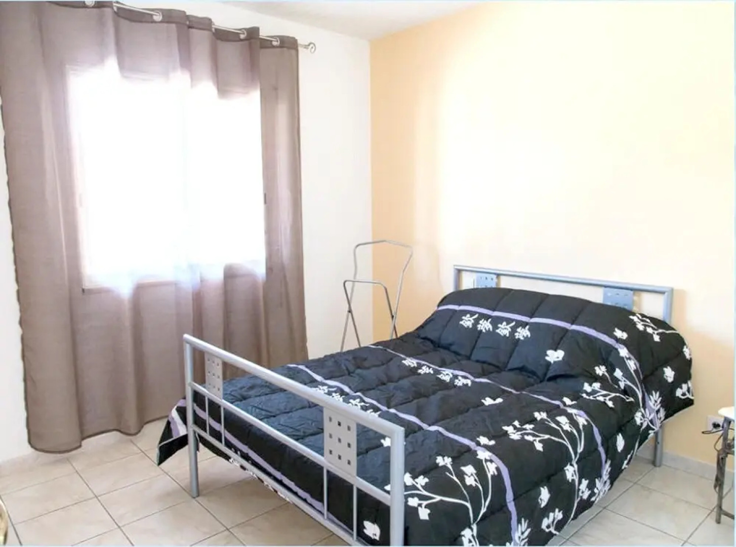 House With 3 Bedrooms in Magalas, With Pool Access, Enclosed Garden an