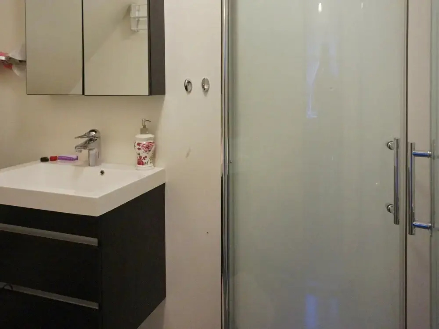 9 Person Holiday Home in