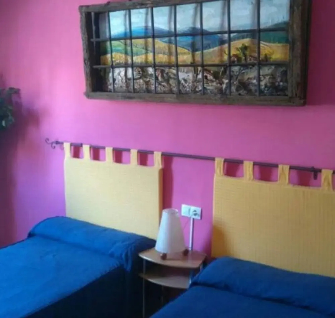 Hostal Apartamentos La Vereda