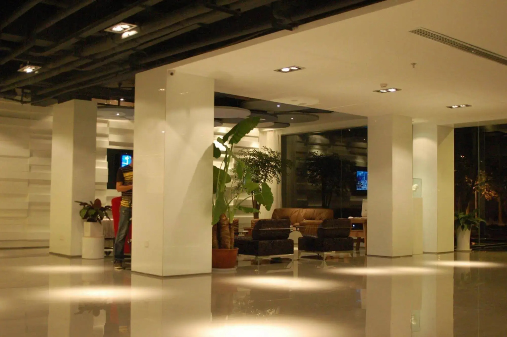 Verona Lanshang Hotel (Badaju Zibo Railway Station)