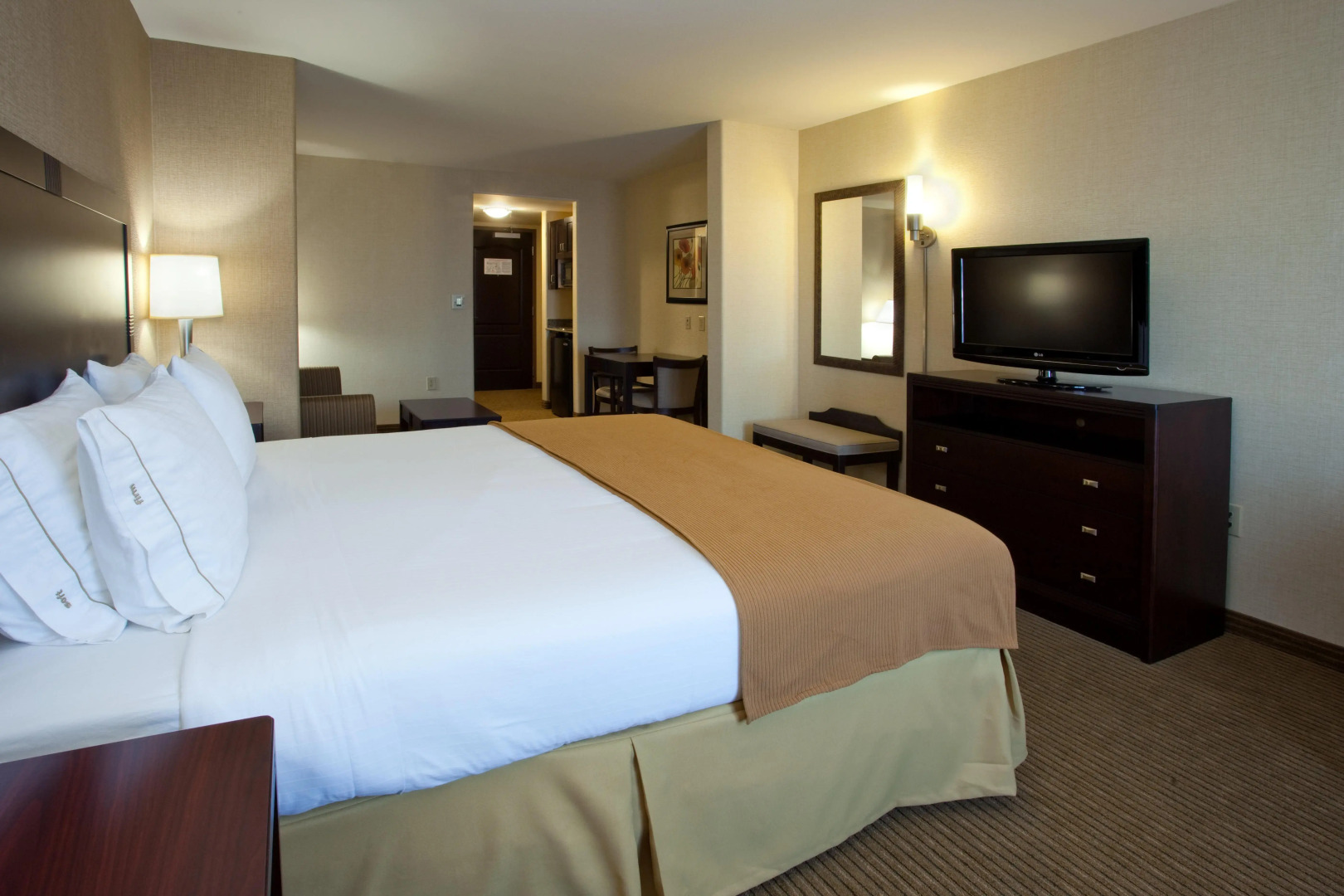 Holiday Inn Express Hotel & Suites Fresno South by IHG