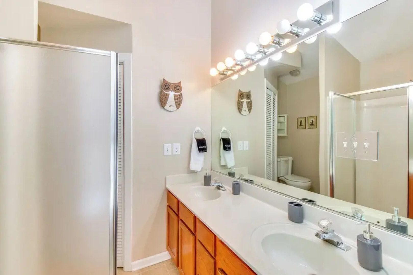 Mountain Cabin w/ Covered Decks & Fire Pit!