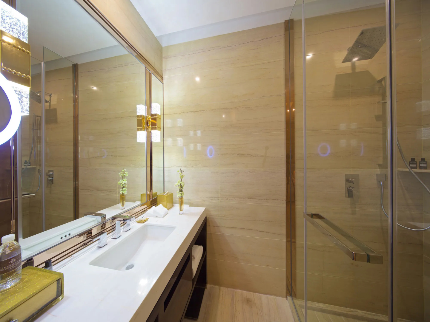 Royal Garden Hotel Shanghai