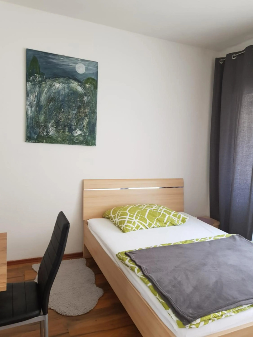Privat Zimmer KF