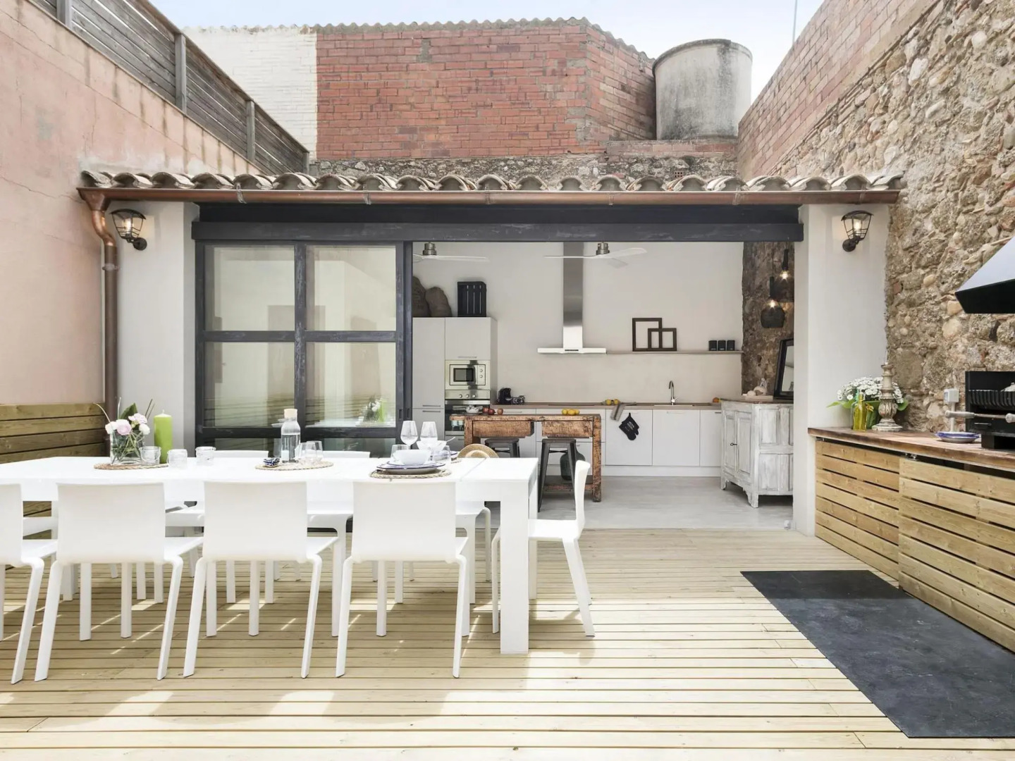 Luxurious Traditional Catalan House With Pool in Marenya, Costa Brava-empordà