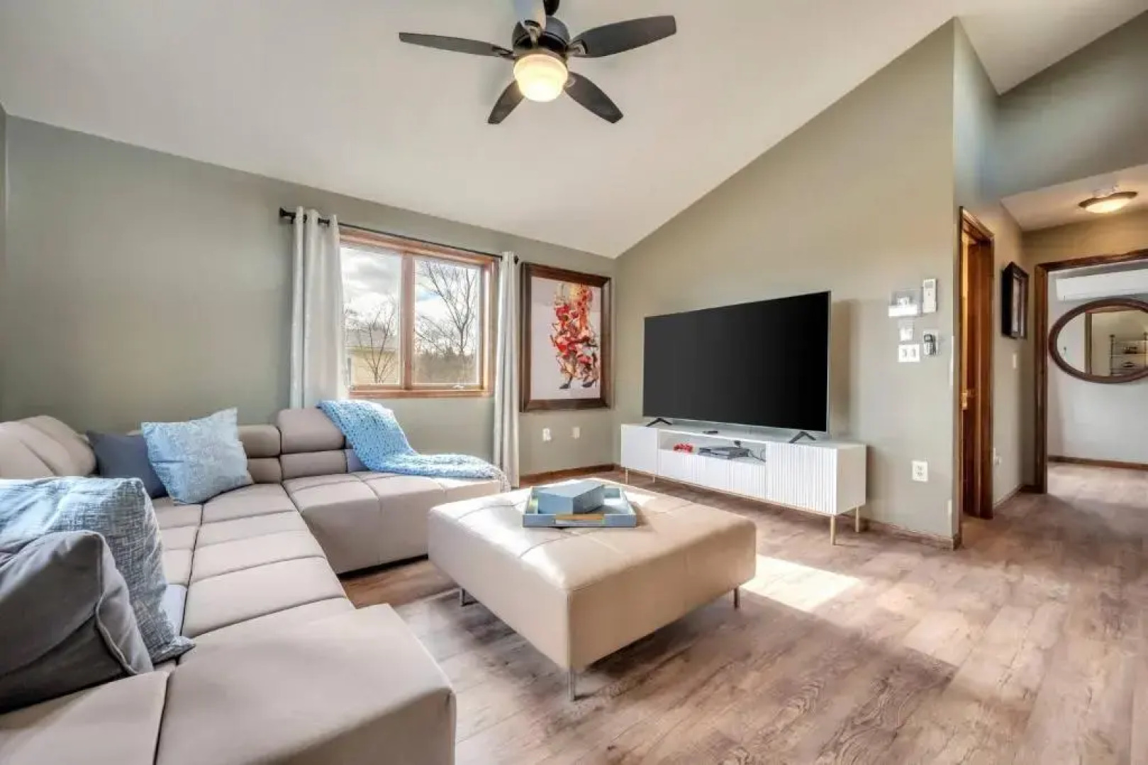 Steps To The Lake House, Hot Tub, Game Room, Deck