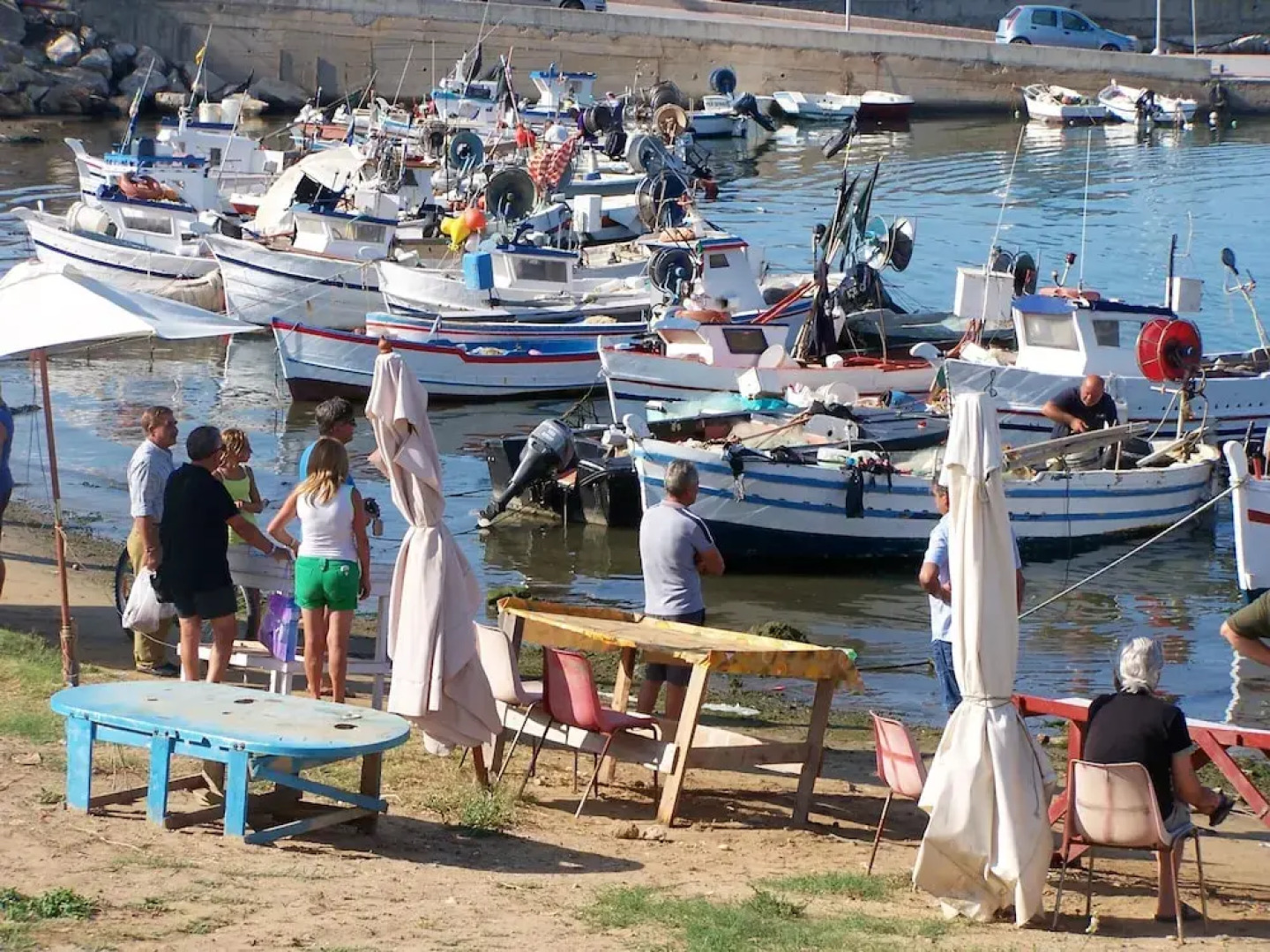 Villa With 5 Bedrooms in Vittoria, With Wonderful sea View, Private Pool, Enclosed Garden Near the Beach