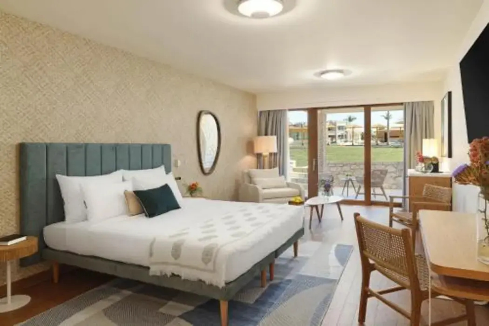 Seafos Luxury Resort & Spa