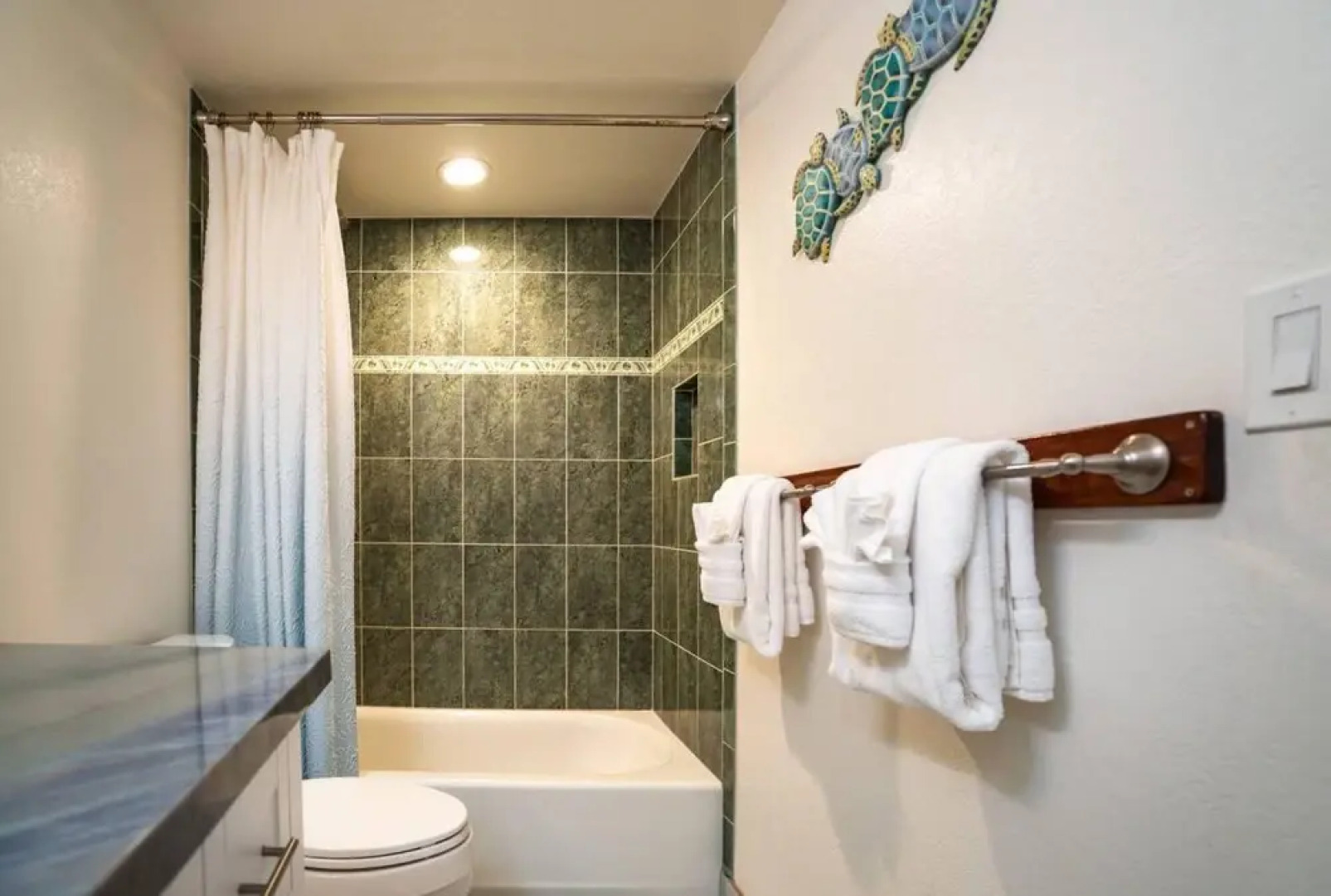 Lauloa 110 by Coldwell Banker Island Vacations