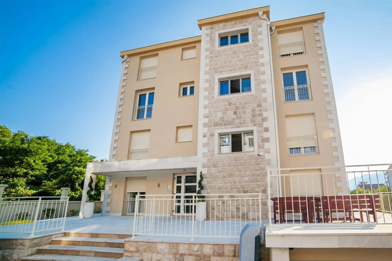 Sea Point Apart hotel Tivat