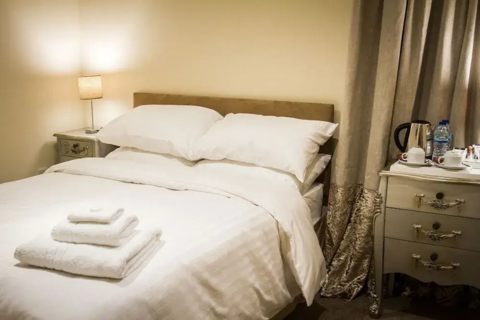 Fair Oak House Exeter Airport