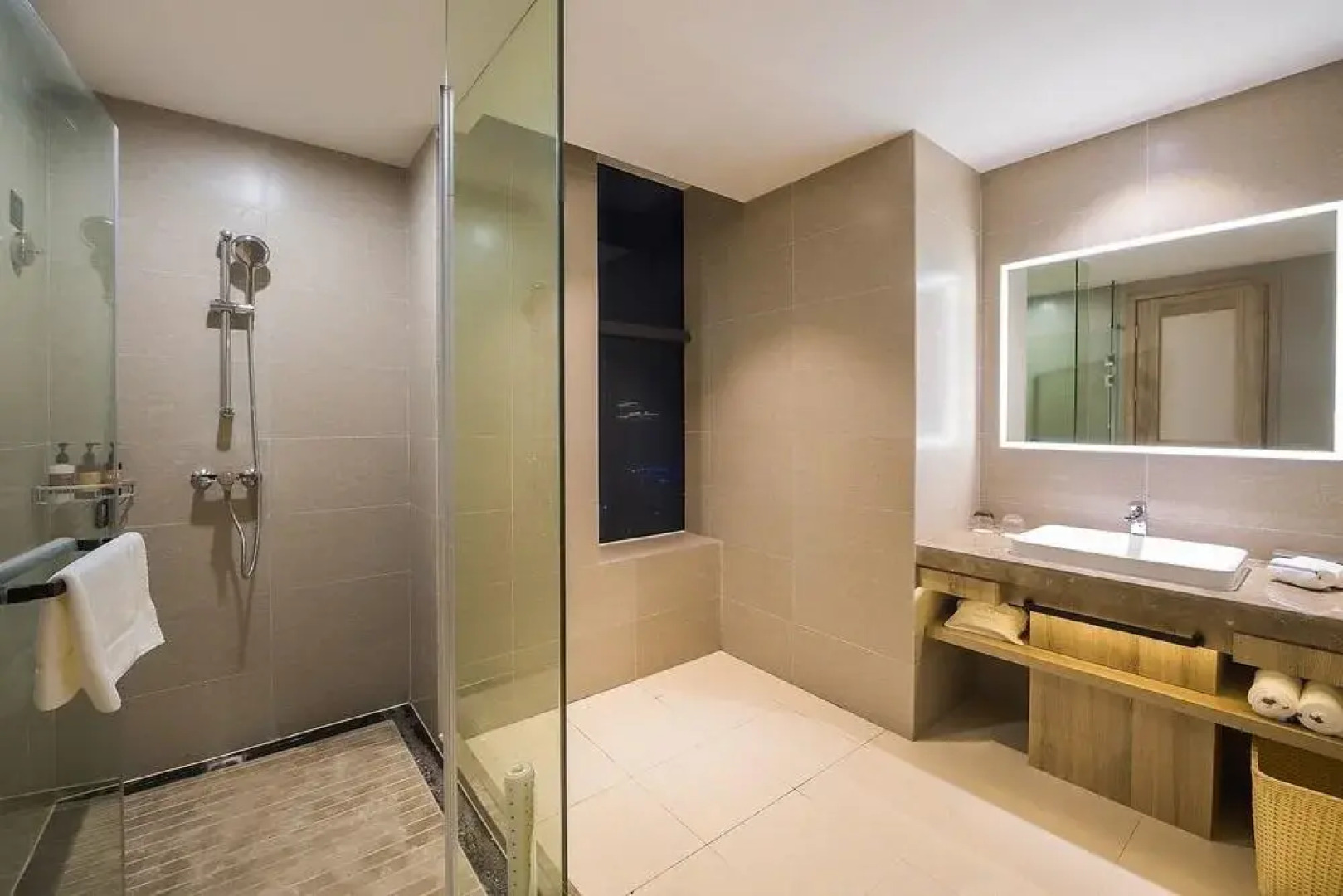 Atour Hotel Xi Shi's Hometown Zhuji