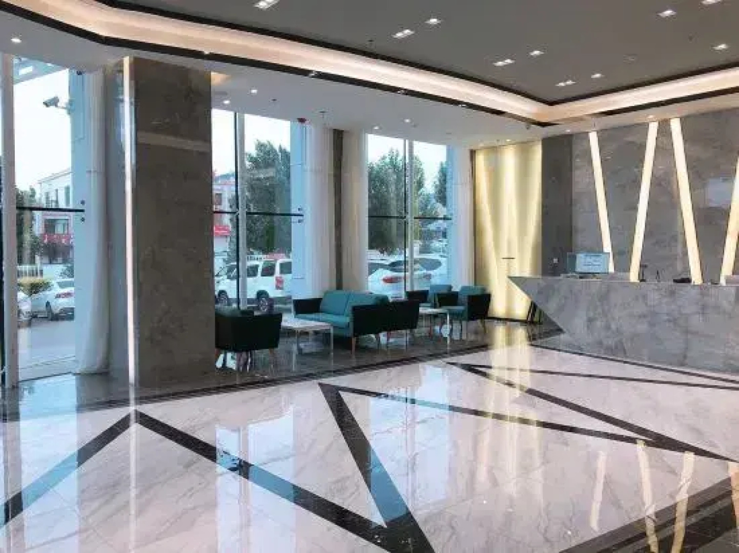 Wangjing Business Hotel