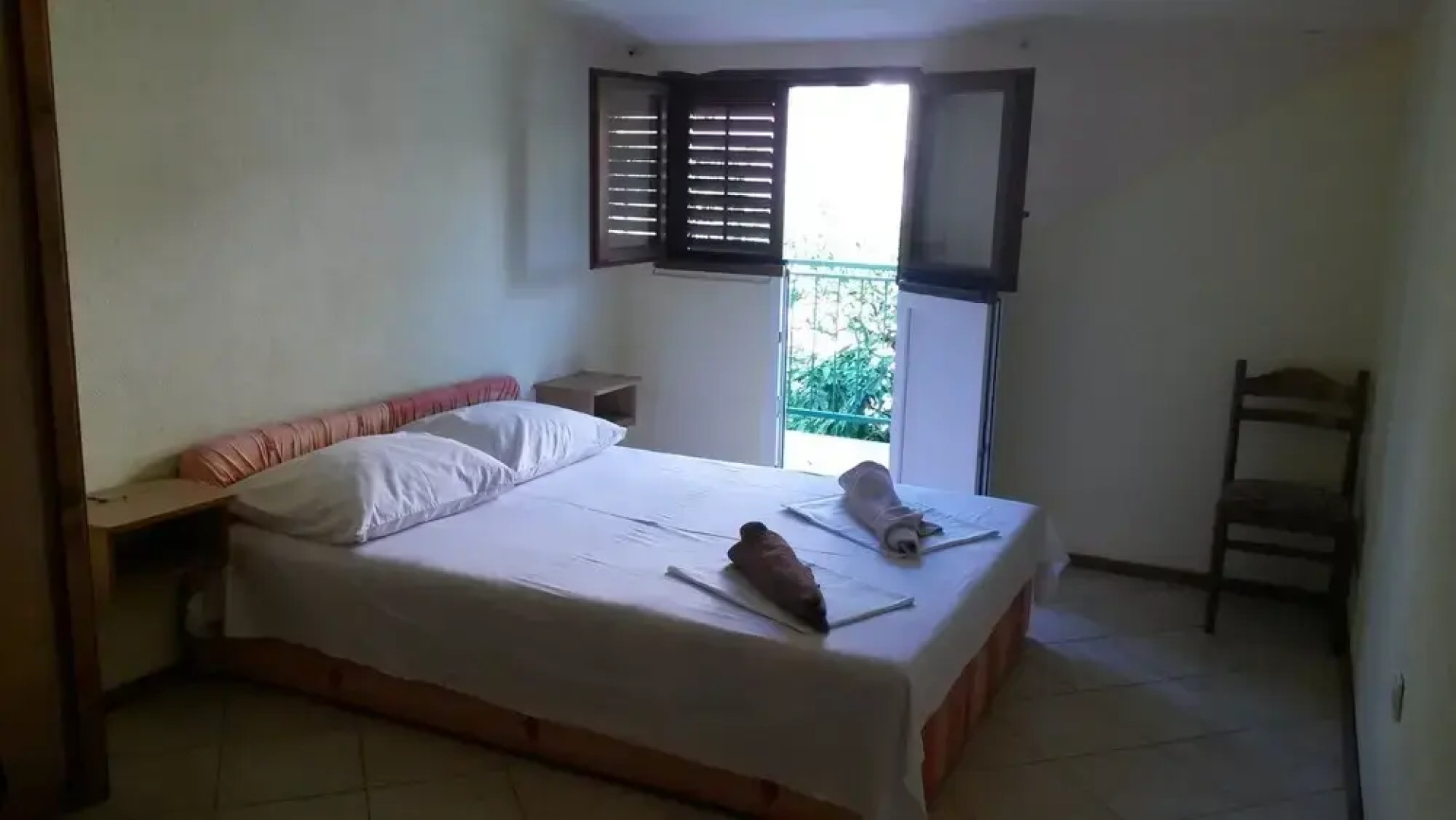 Kaleb - Next to the Seashore - Sa11-miro 35