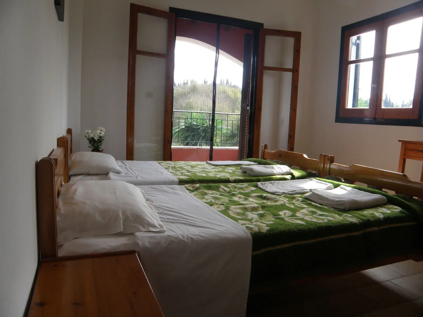 Sunny Dreams Apartments Ipsos