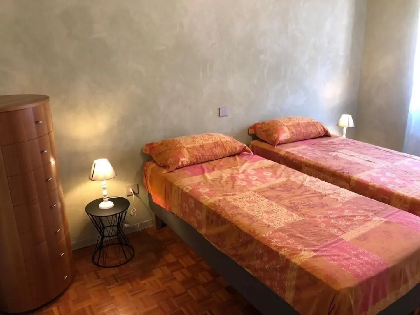 Carola A Tastefully Furnished Apartment Lakefront