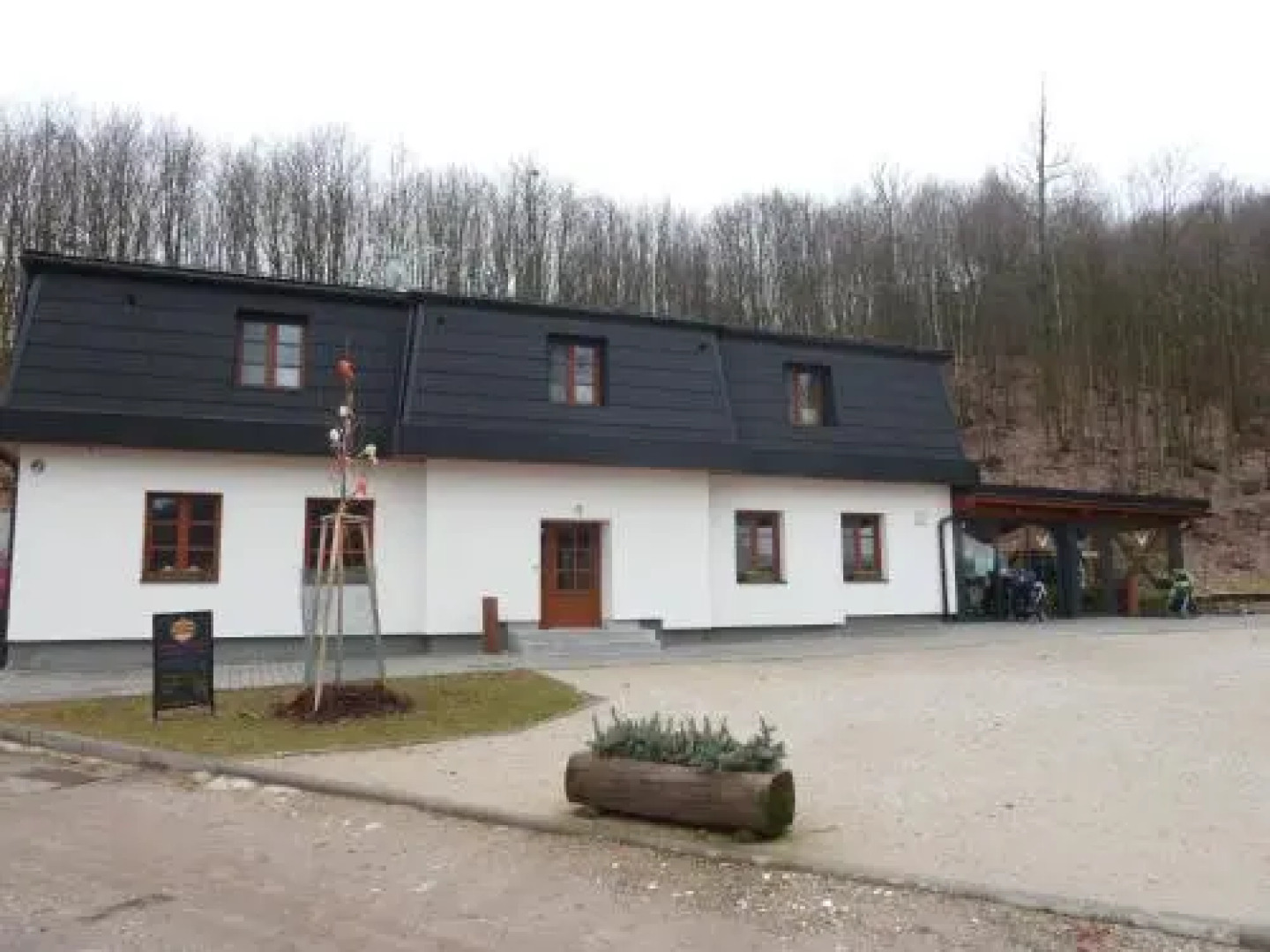 Restaurace a Penzion Bludoveček