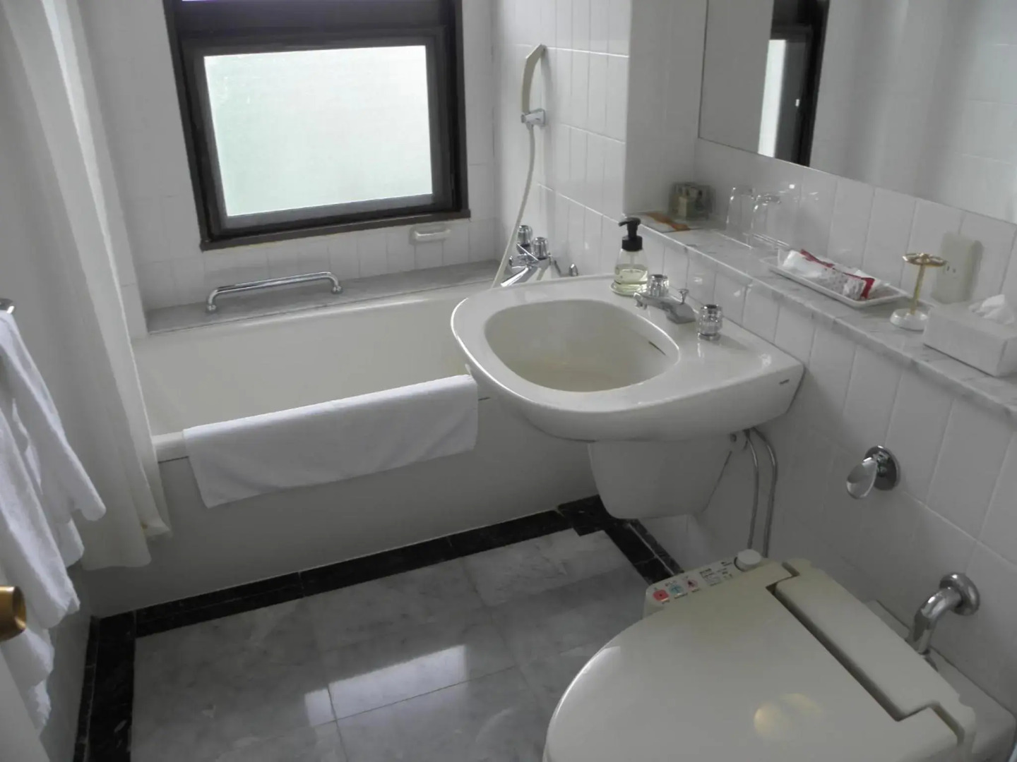 Gamagori Classic Hotel