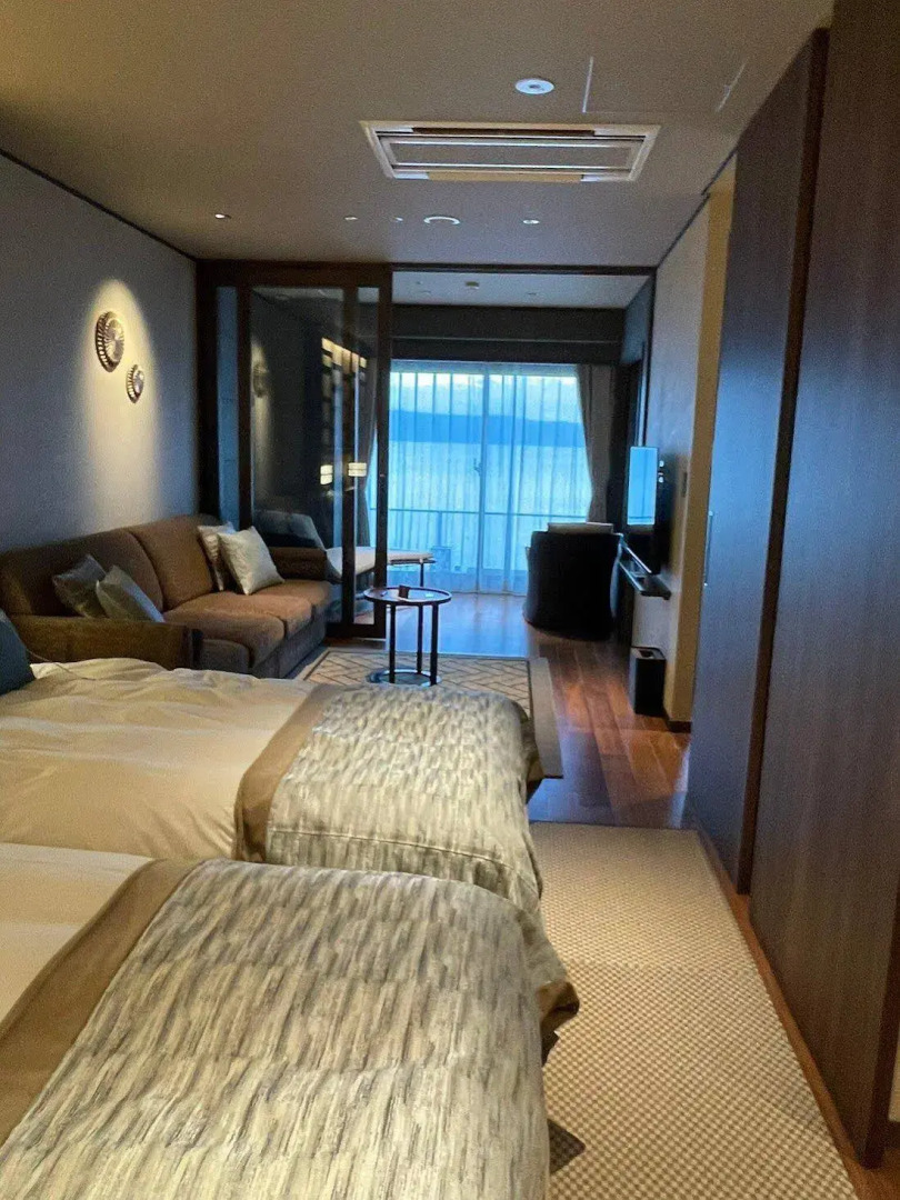 The Lake Suite Ko No Sumika