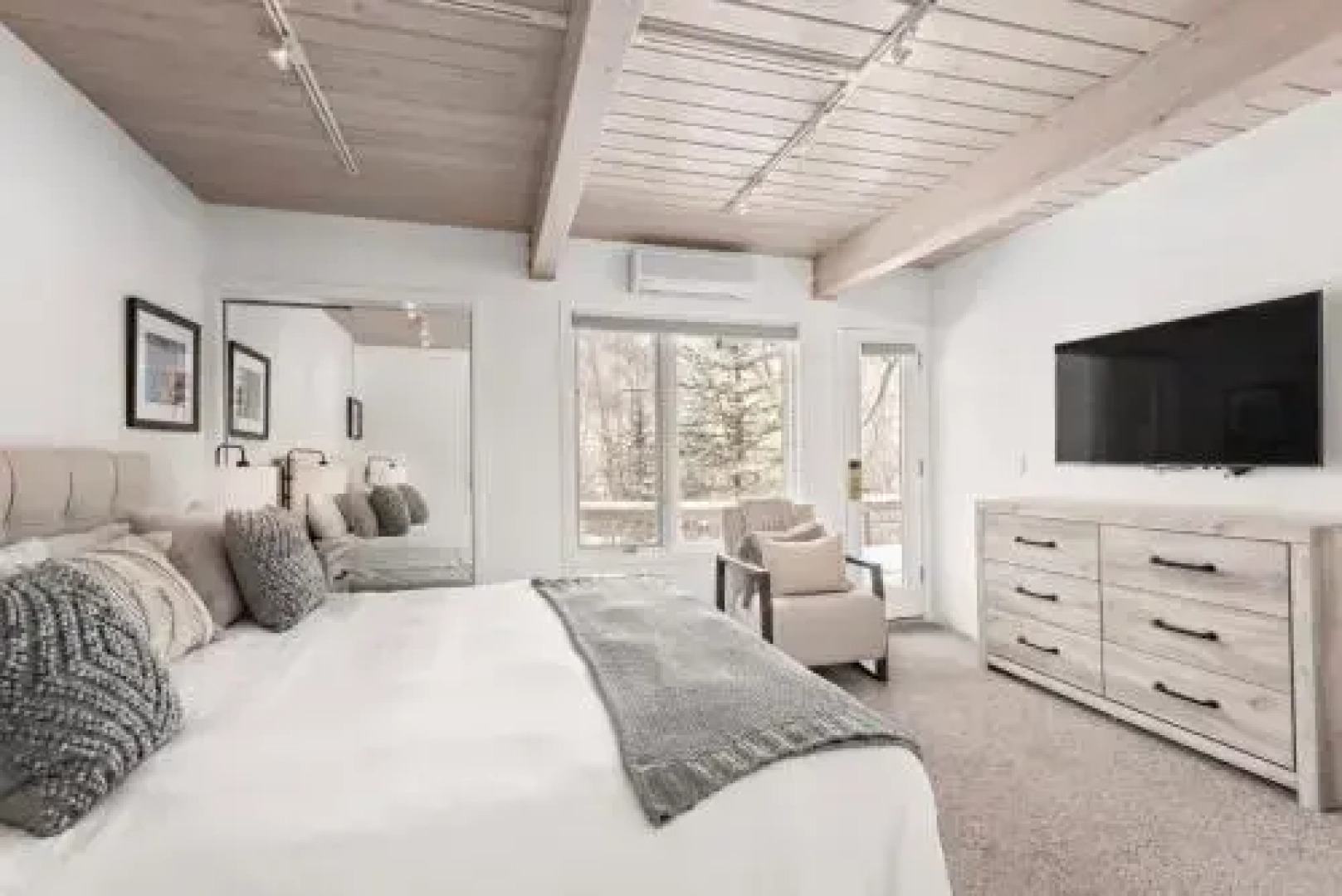 Standard Two Bedroom - Aspen Alps #402