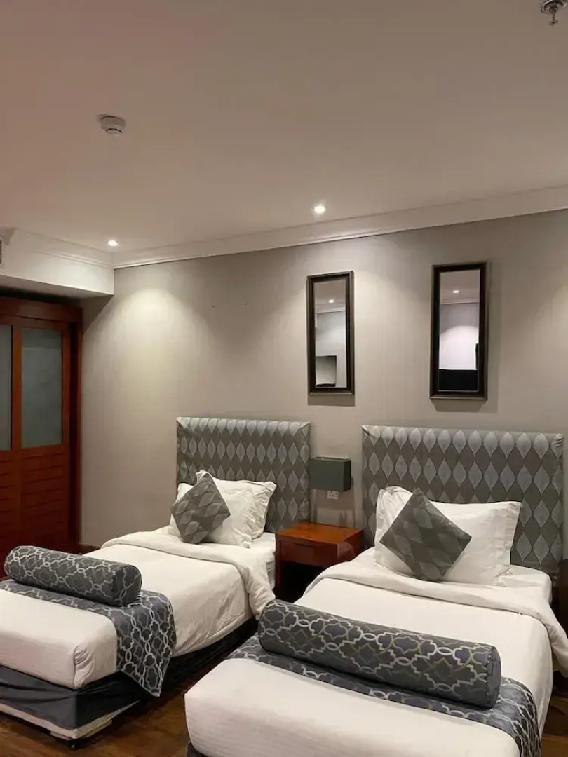 dra sanam servied appartements