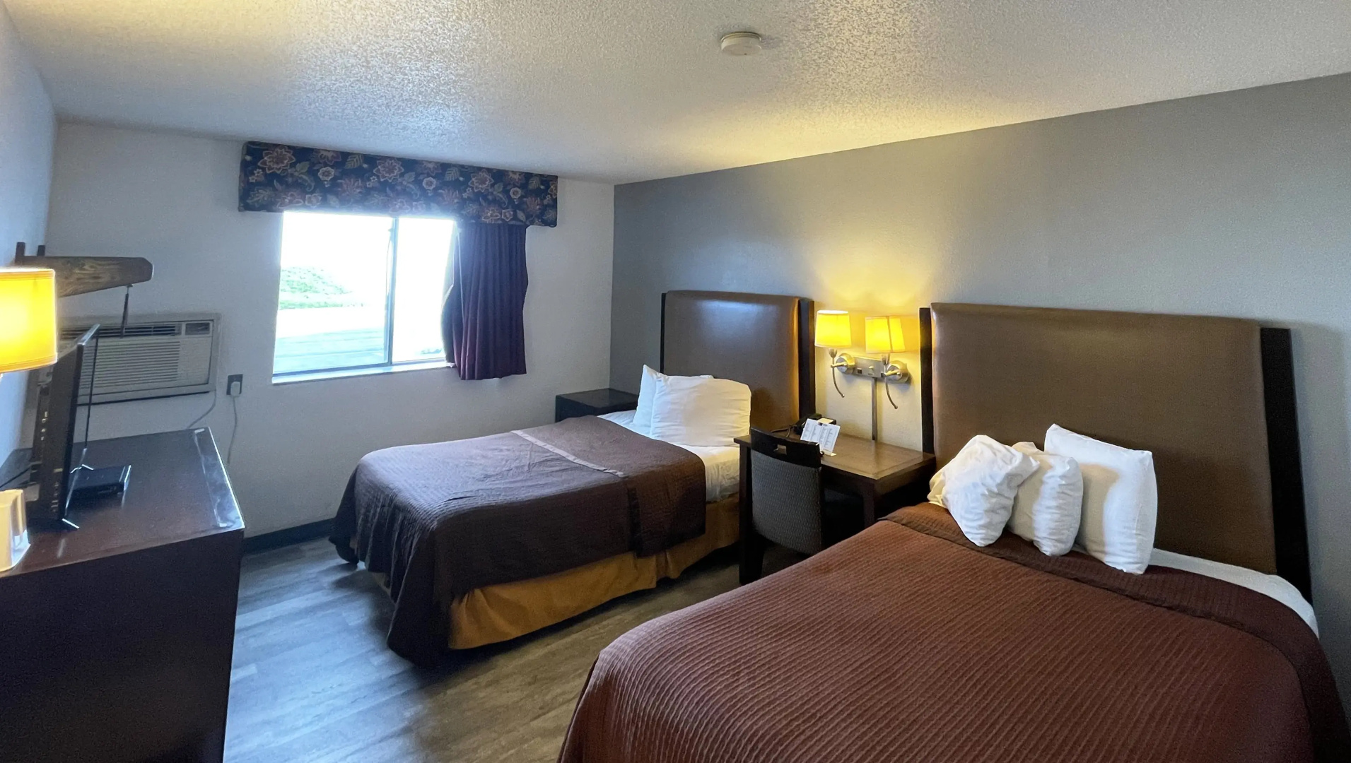 Magnuson Hotel Fort Wayne North – Coliseum