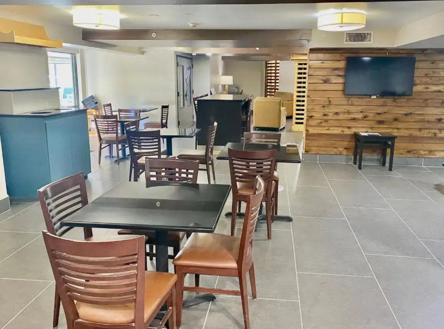 Country Inn & Suites by Radisson, Roanoke Rapids, NC