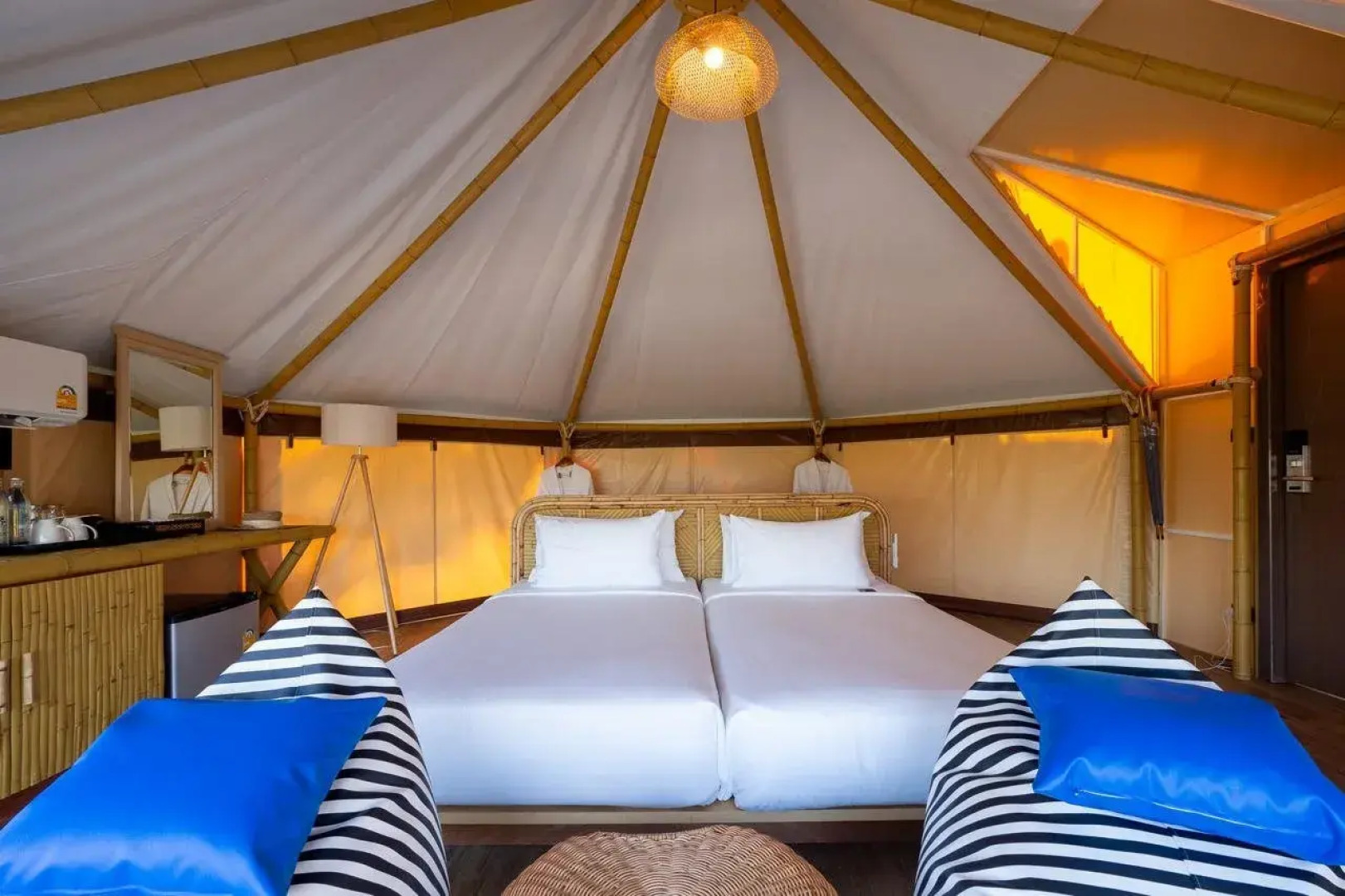 Beyond Skywalk Nangshi