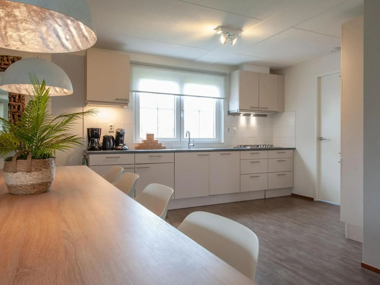 Restyled villa with infrared sauna, in a holiday park, 400 m from the sea