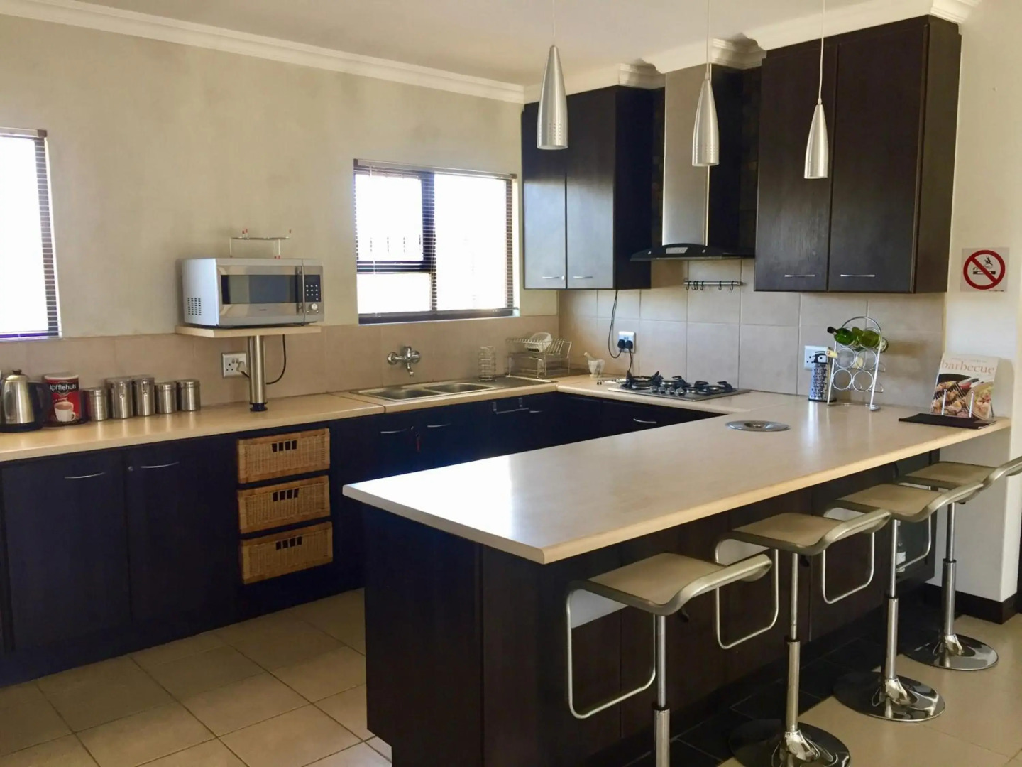 Hadingham Russell Holiday House