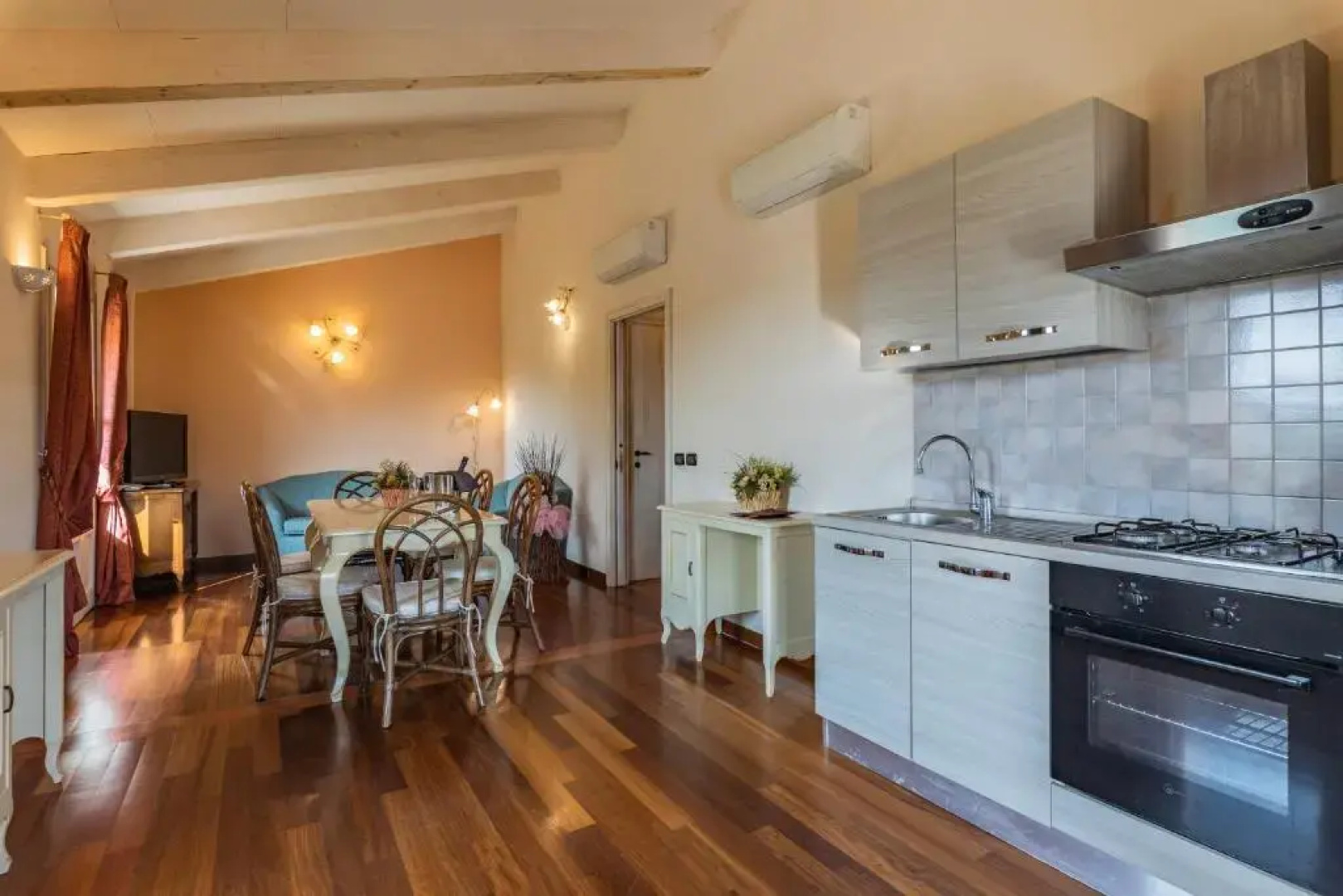 Residence Villa il Casale - appartamenti wellness e piscina riscaldata