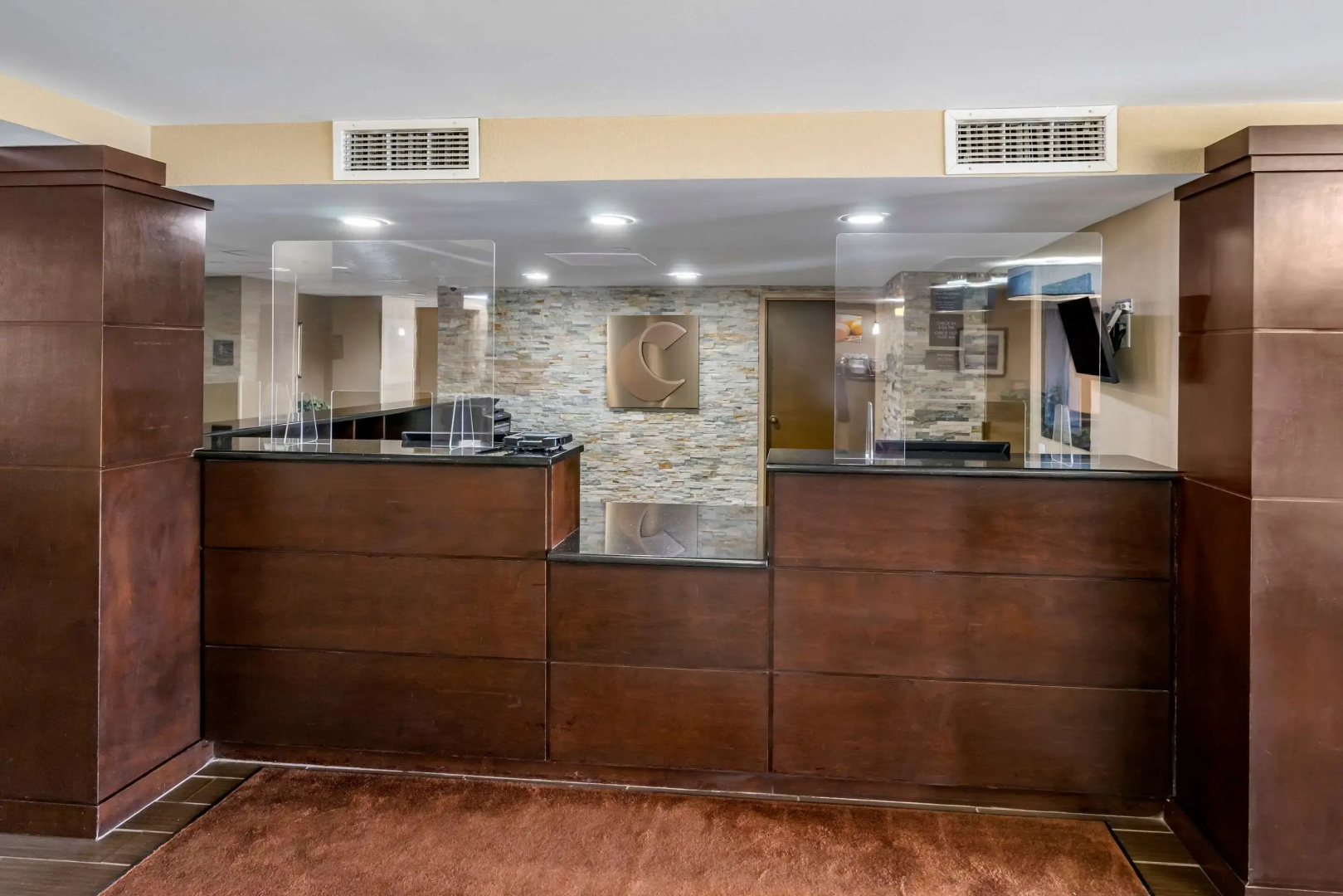 Comfort Inn & Suites St. Pete - Clearwater International Airport