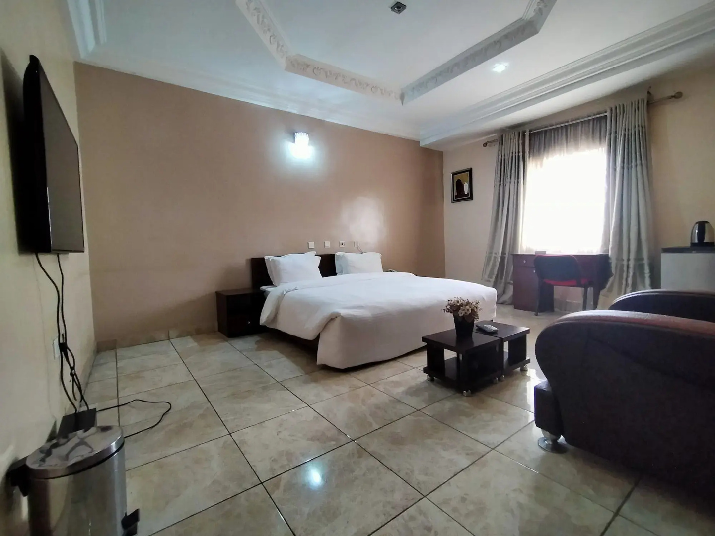 Laps New World Hotel