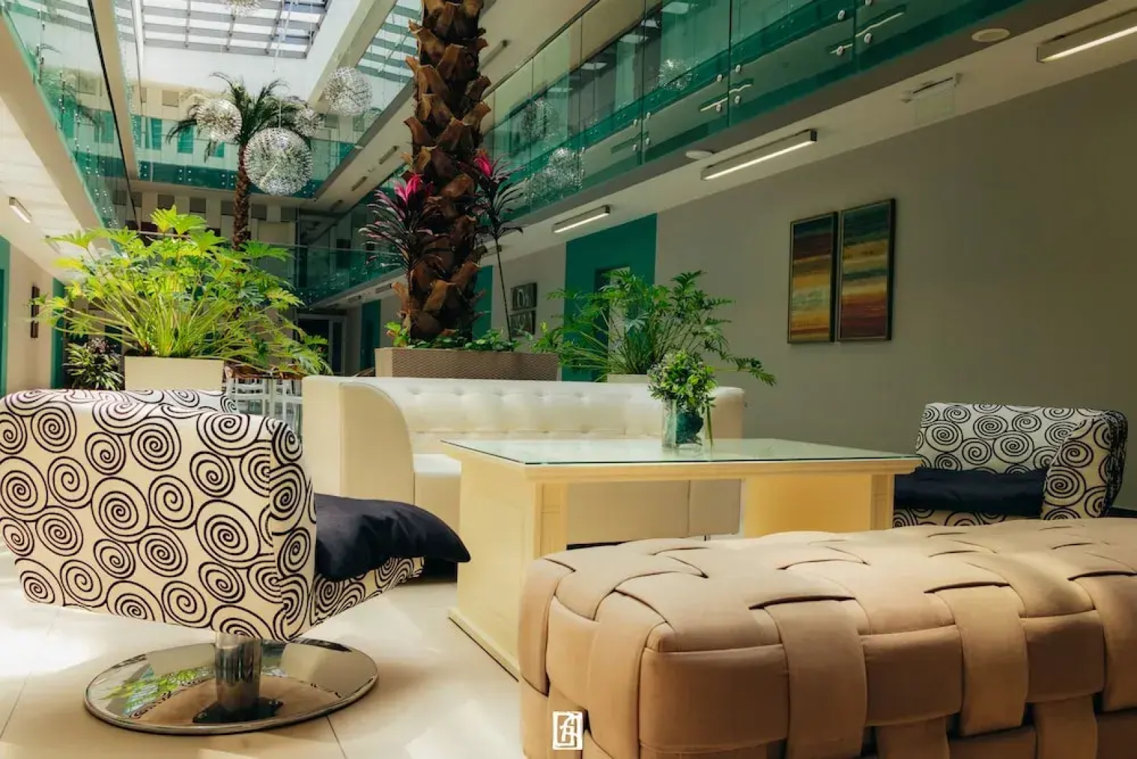 Capitol Suites