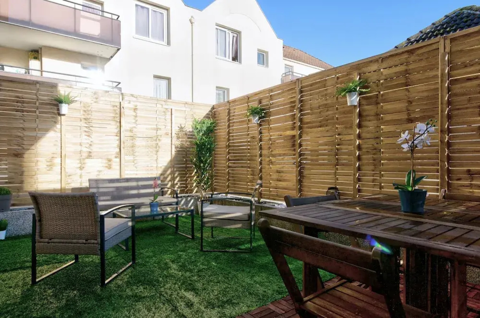 DelaLauret Apartment