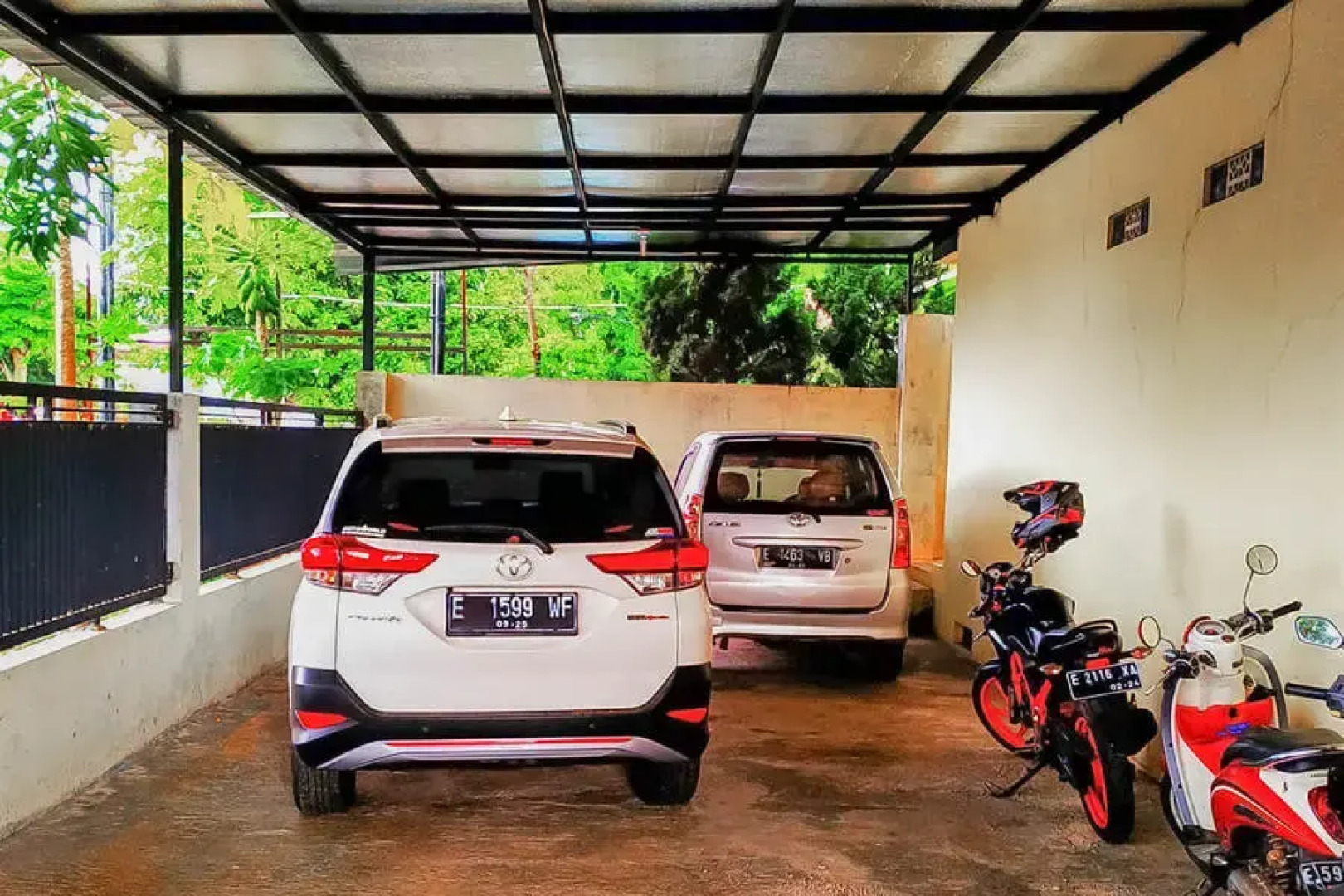 RedDoorz near Alun Alun Majalengka