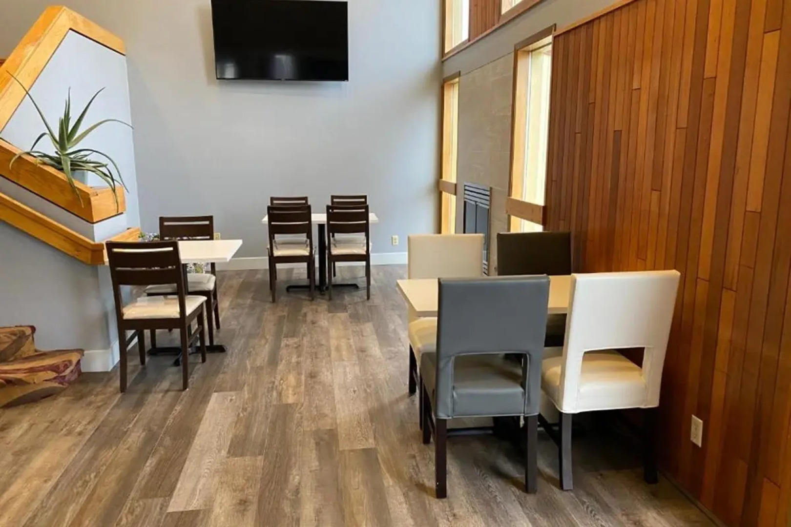 Red Lion Inn & Suites Post Falls