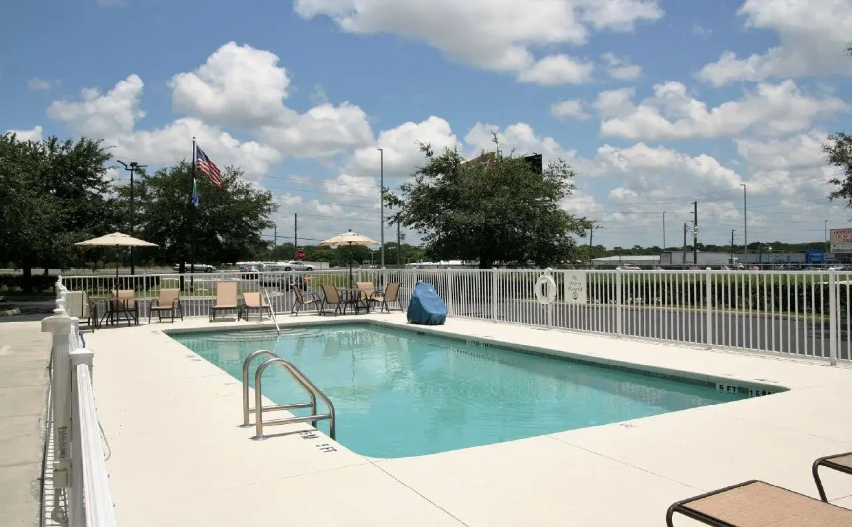 Holiday Inn Express Hotel & Suites Brooksville West by IHG