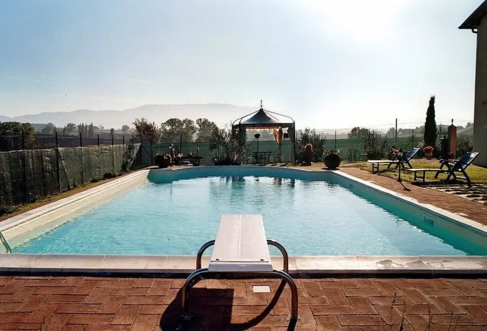The Sunflower Apartment in a Farmhouse